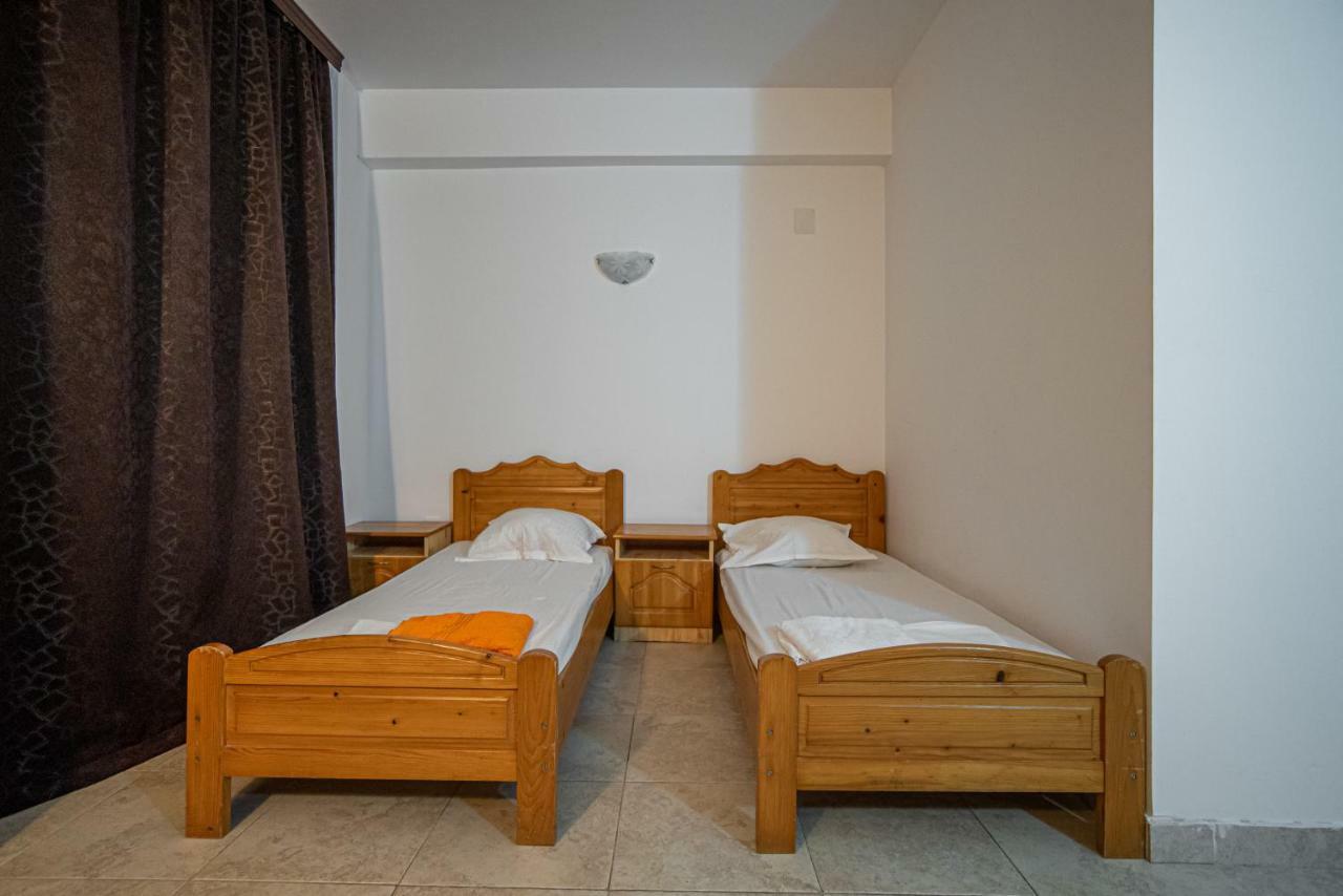 La Papu Si Maia Hotell Eforie Sud  Eksteriør bilde